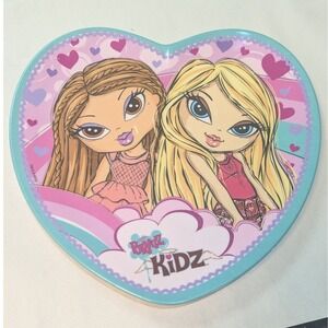 Zak Designs Bratz Kidz Melamine Plate Blue Heart Shape Cloe Yasmin